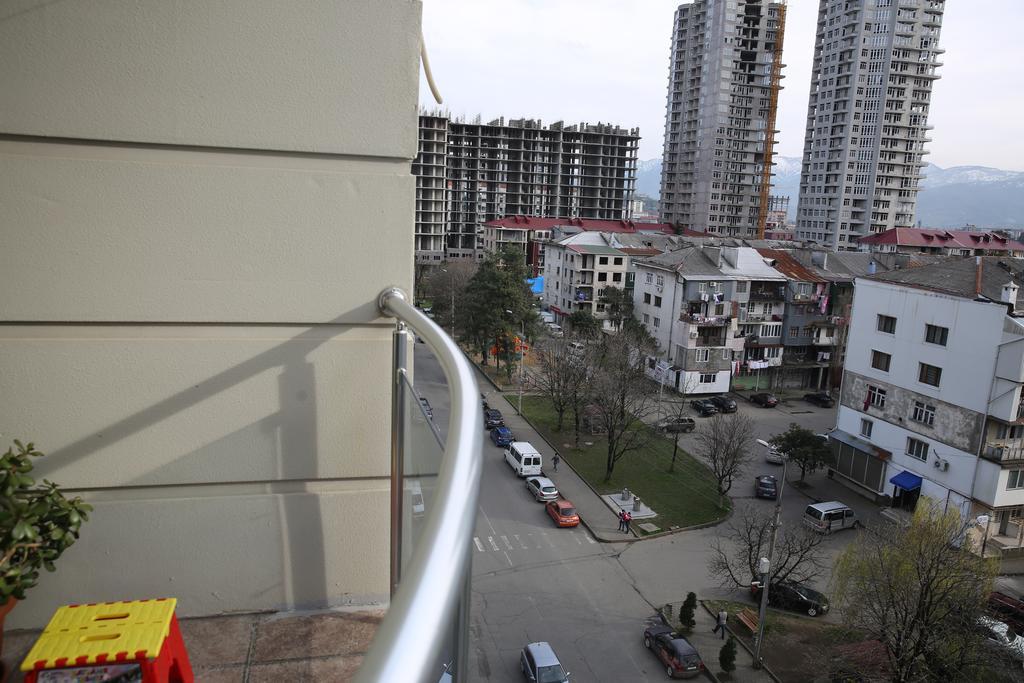 Tamuna Apartment Batumi Exteriör bild