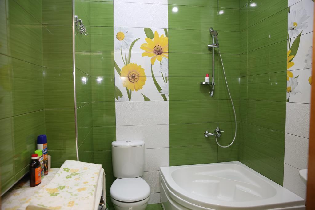Tamuna Apartment Batumi Exteriör bild
