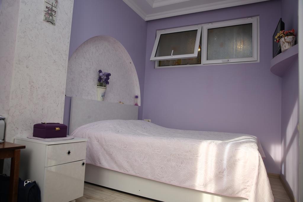 Tamuna Apartment Batumi Exteriör bild