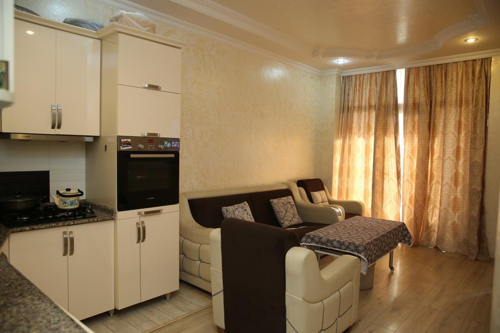 Tamuna Apartment Batumi Exteriör bild