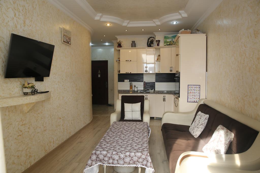 Tamuna Apartment Batumi Exteriör bild